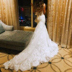 Size 0/2 beaded, rhinestone wedding dress Size 0/2